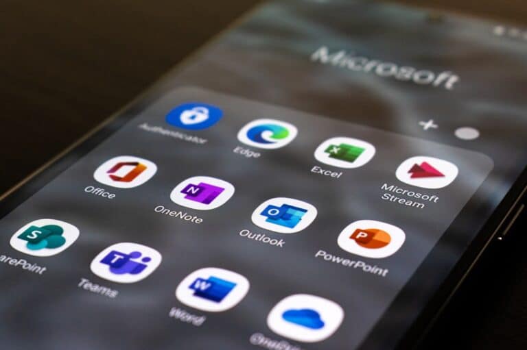 how to delete apps on android